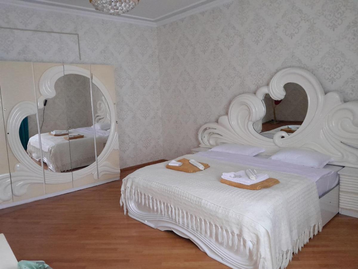 Belas House With Terrace Kutaisi Exterior photo