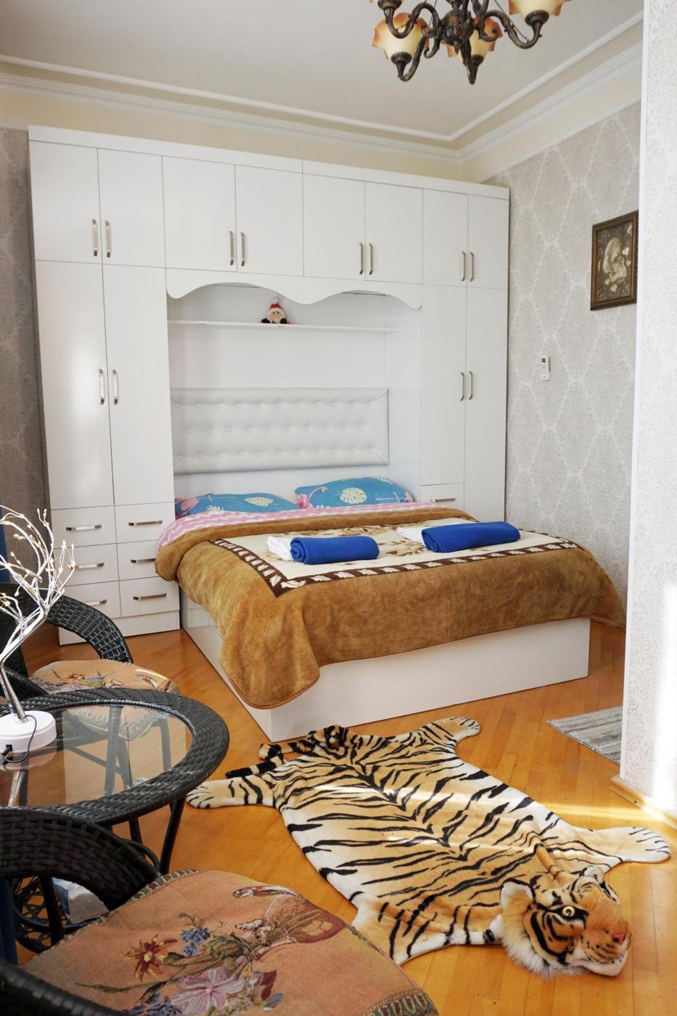 Belas House With Terrace Kutaisi Exterior photo