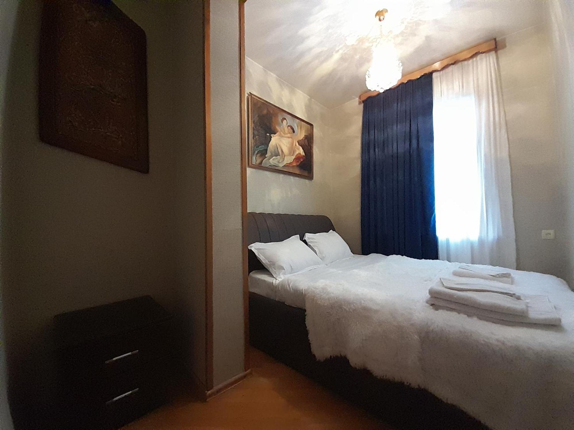 Belas House With Terrace Kutaisi Room photo